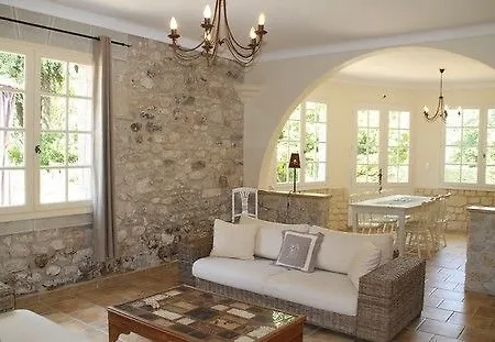 Du Chateau De Panisseau *